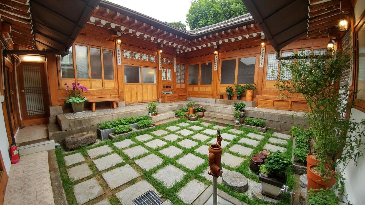 Hyosunjae Hanok Guesthouse Seoel Buitenkant foto